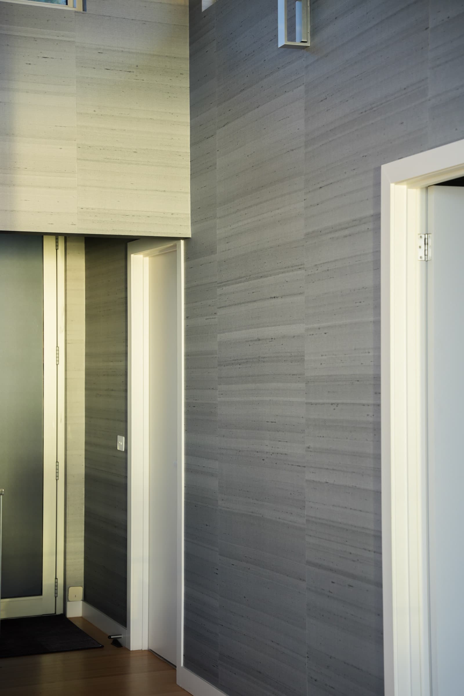 Grasscloth Entry Hall